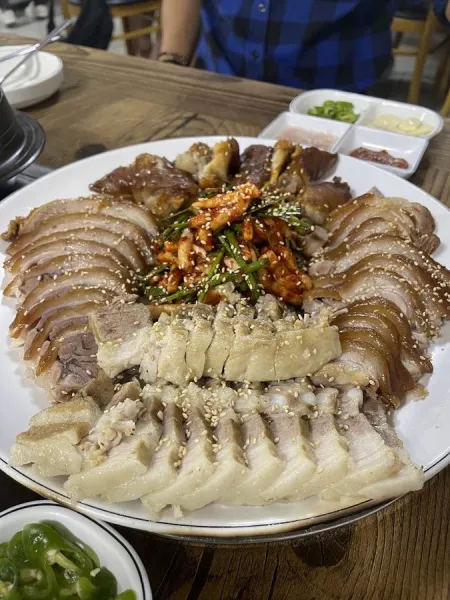 Soniga Eojuk Kalguksu