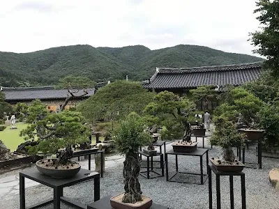 아자방