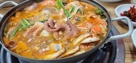 용궁해물탕