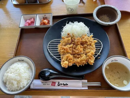 Hana Donkatsu Songjeong Beach Branch