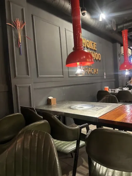 smoke donenoo 炭火烧烤店