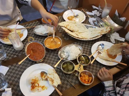 Asha Restaurant Hadan Branch