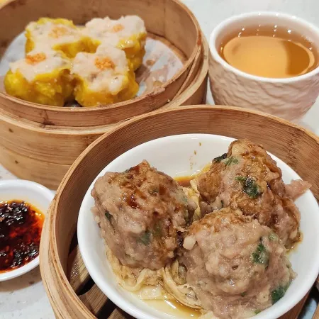 Lucky Dim Sum
