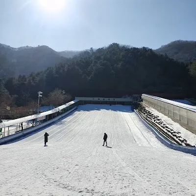 가평사계절썰매장